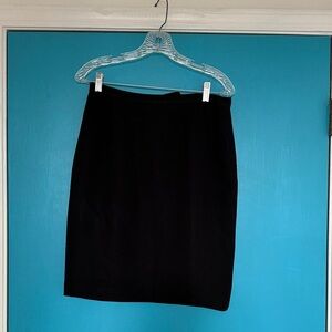 Casual Corner Classic Black Mini Skirt